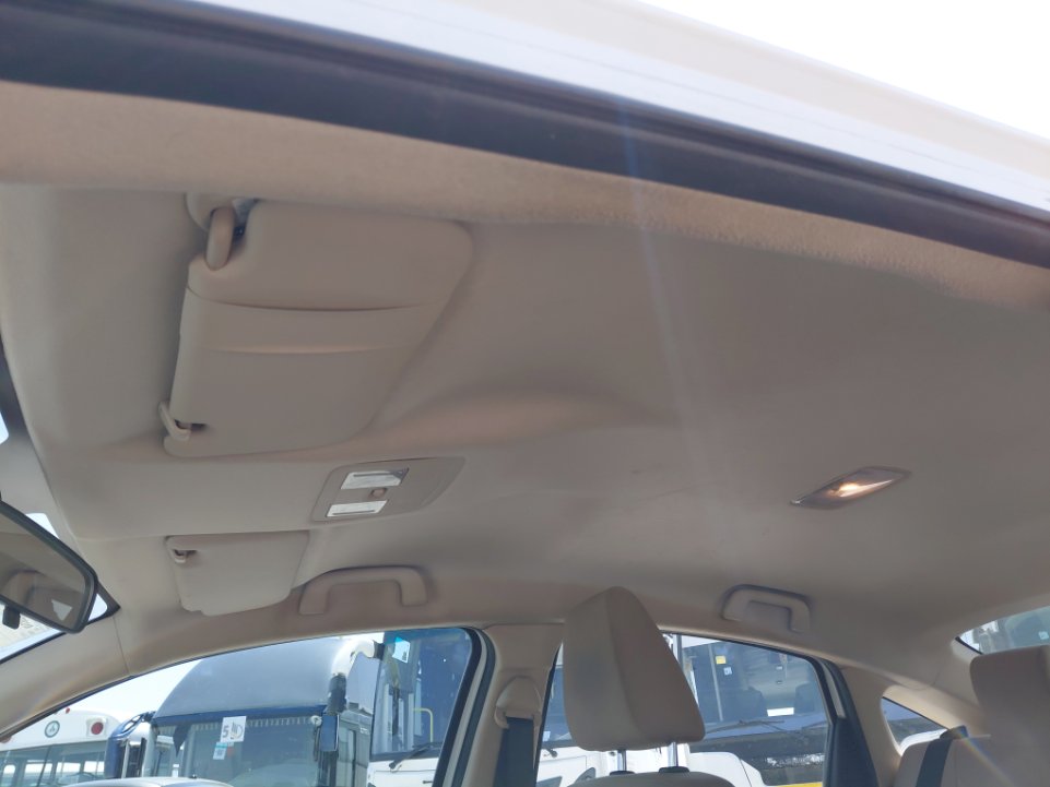 Toyota Yaris Y 2024 image