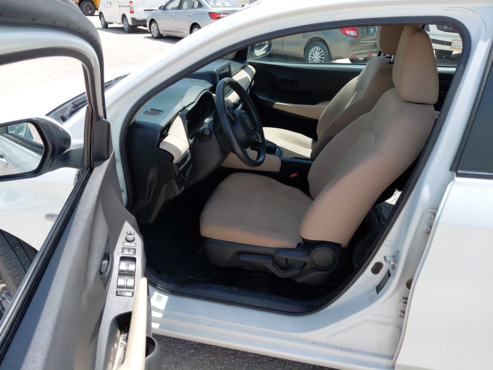 Toyota Yaris Y 2024 image