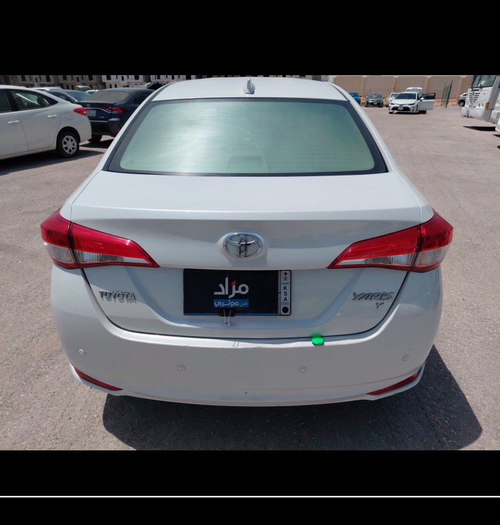 Toyota Yaris Y FLT 2022 image
