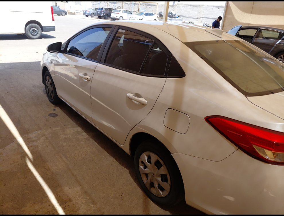 Toyota Yaris Y FLT  2022 image