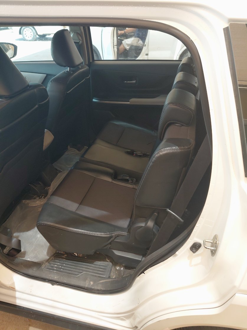 Toyota VELOZ GLX 2024 image
