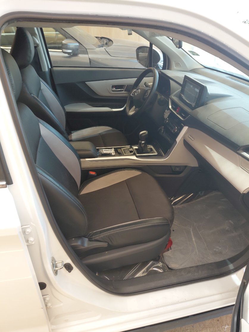 Toyota VELOZ GLX 2024 image