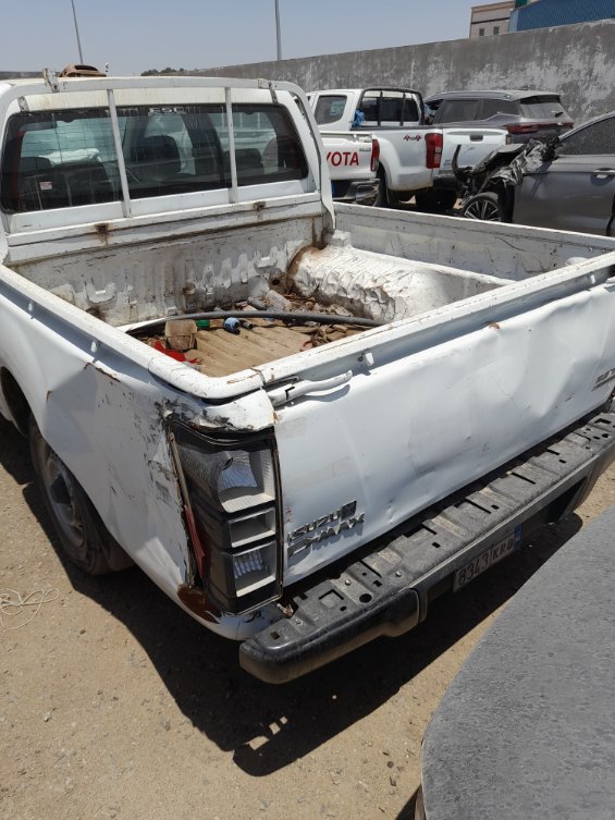 ايسوزو ديماكس  2019 image