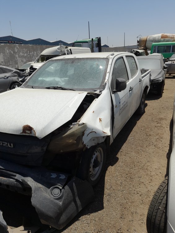 ايسوزو ديماكس  2019 image