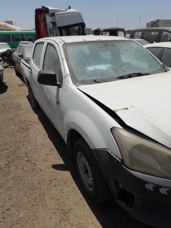 ايسوزو ديماكس  2019 image