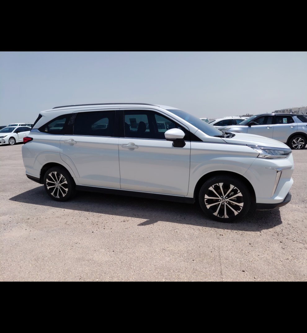 تويوتا فيلوز GLX 2024 image