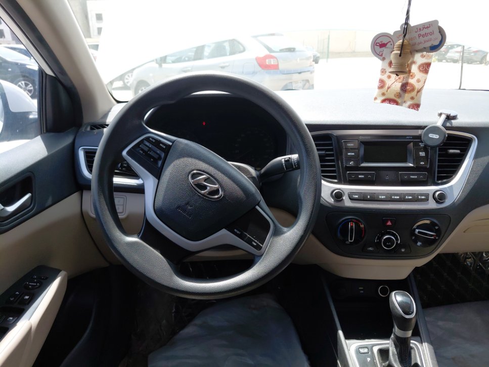 Hyundai Accent GL 2023 image