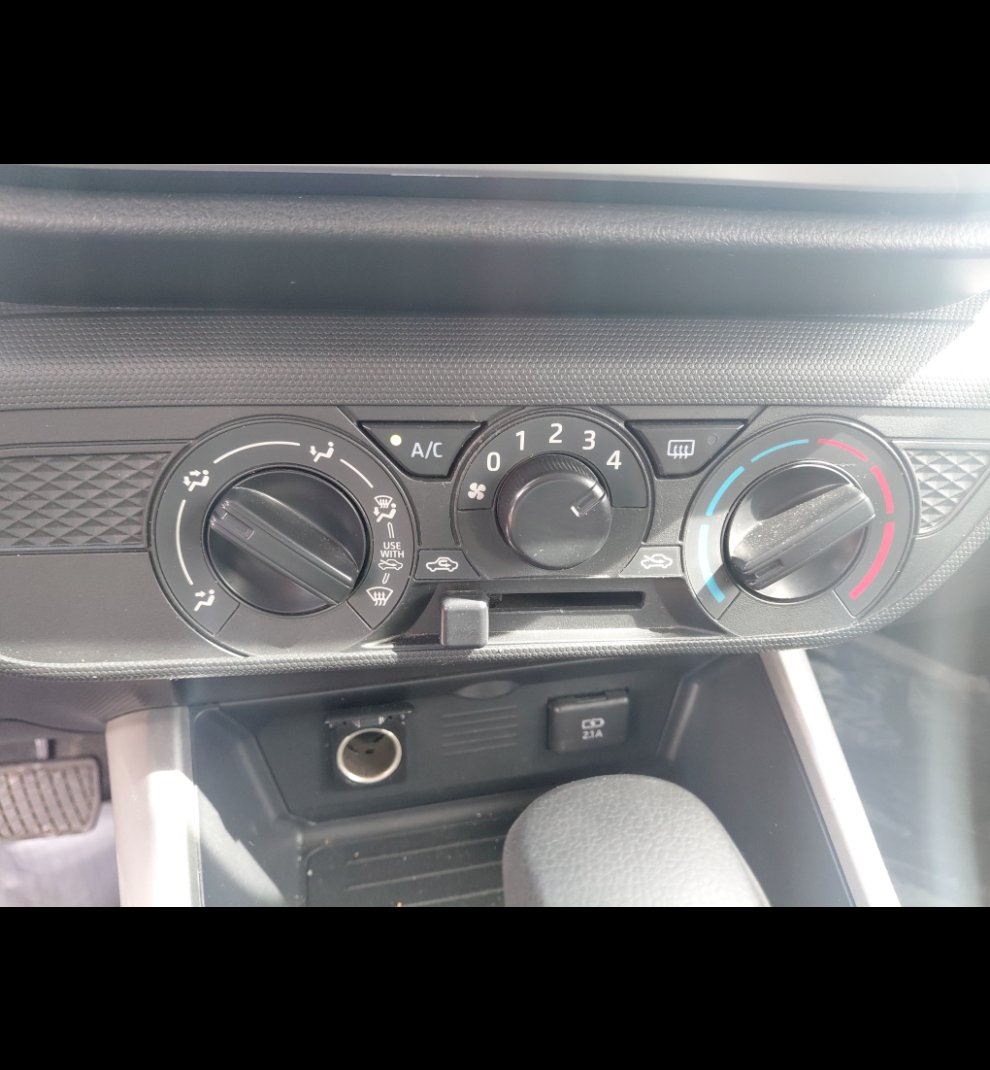 Toyota RAIZE XLE 2024 image