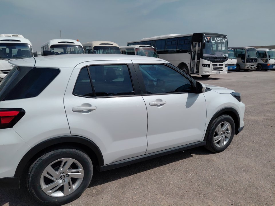 Toyota RAIZE XLE 2024 image