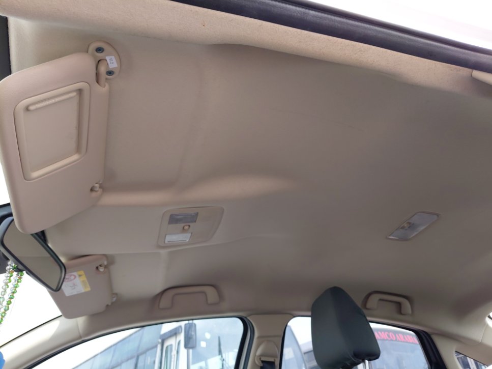 Toyota Yaris Y PLUS 2024 image