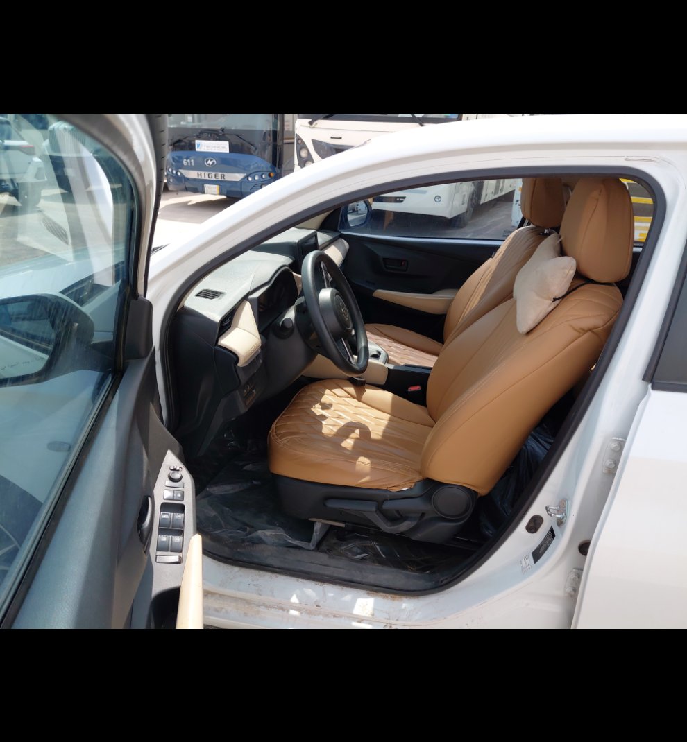 Toyota Yaris Y 2024 image