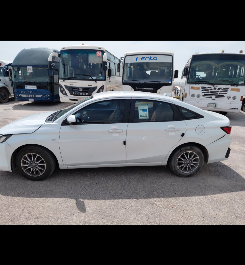 Toyota Yaris Y 2024 image