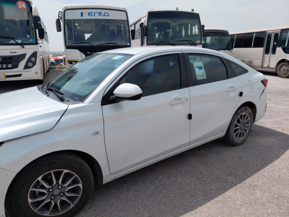Toyota Yaris Y 2024 image