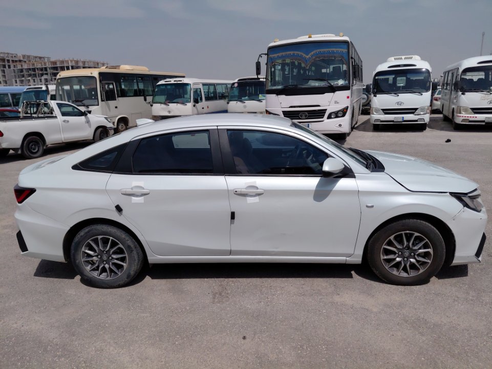 Toyota Yaris Y 2024 image