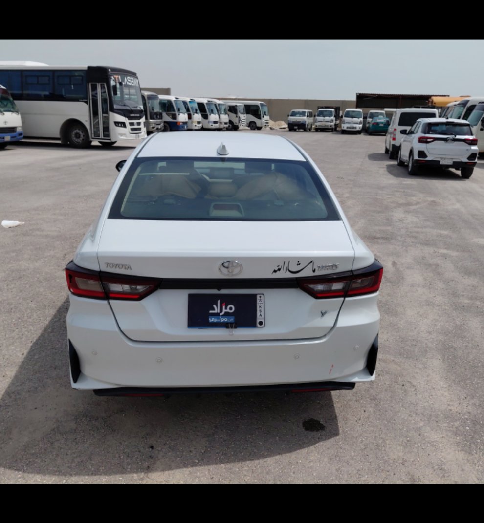 Toyota Yaris Y 2024 image