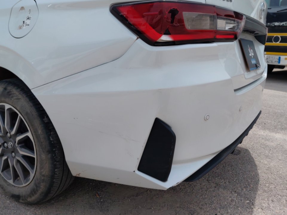 Toyota Yaris Y 2024 image
