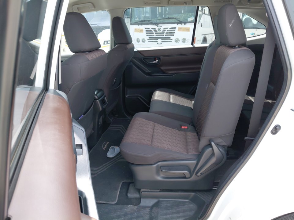 Toyota Innova GL 2024 image