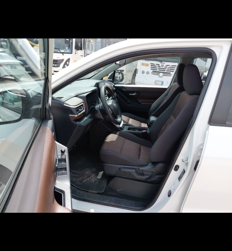 Toyota Innova GL 2024 image