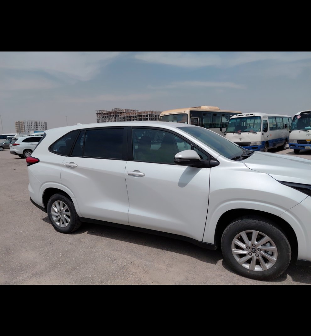 Toyota Innova GL 2024 image