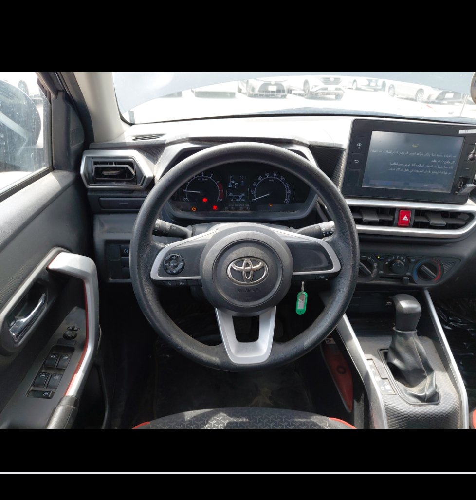 Toyota RAIZE XLE 2024 image