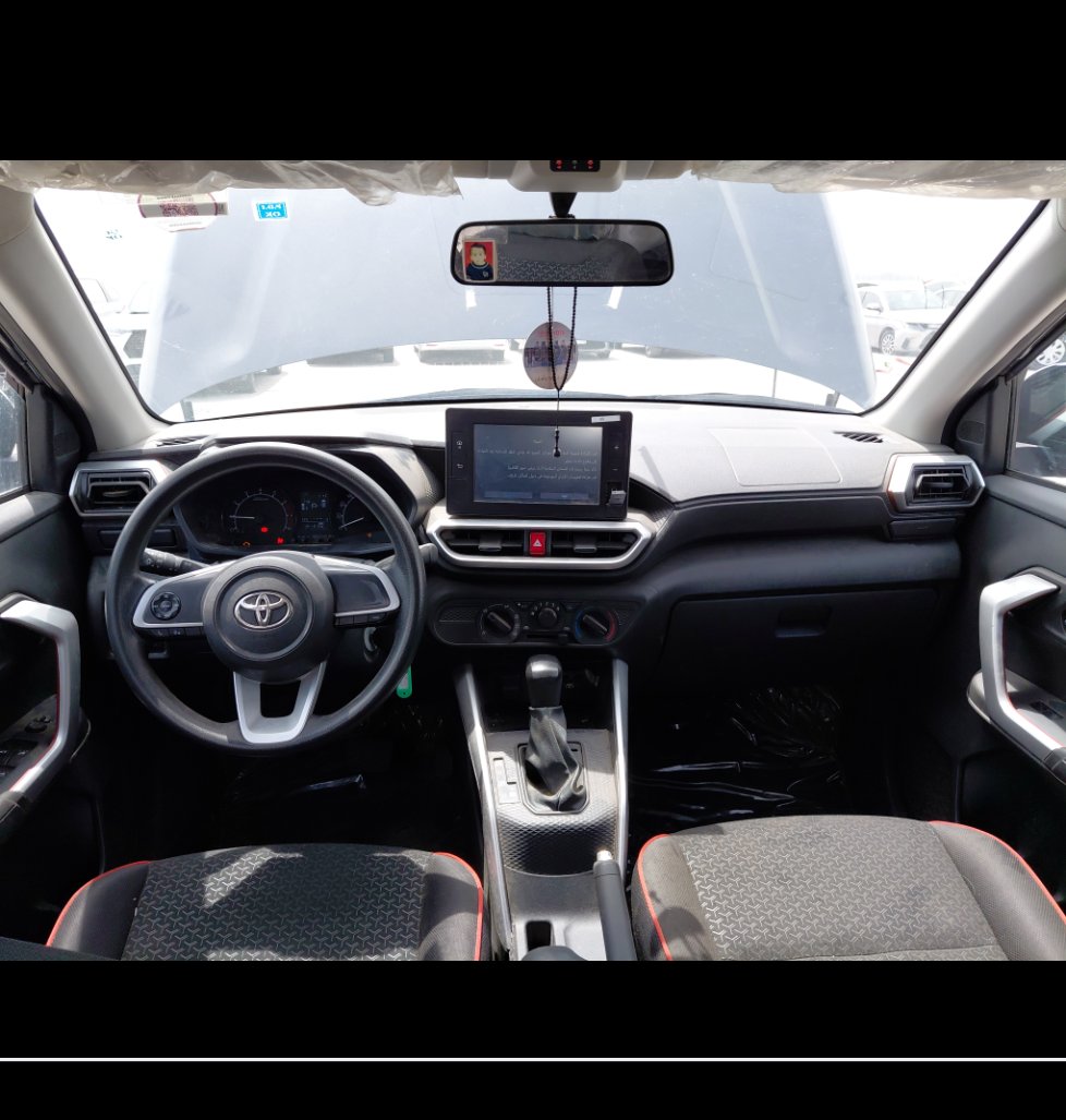 Toyota RAIZE XLE 2024 image