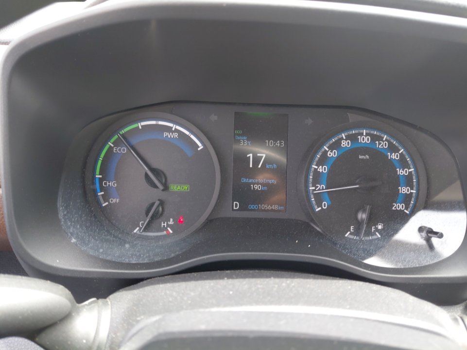 Toyota Innova GLE HEV  2024 image