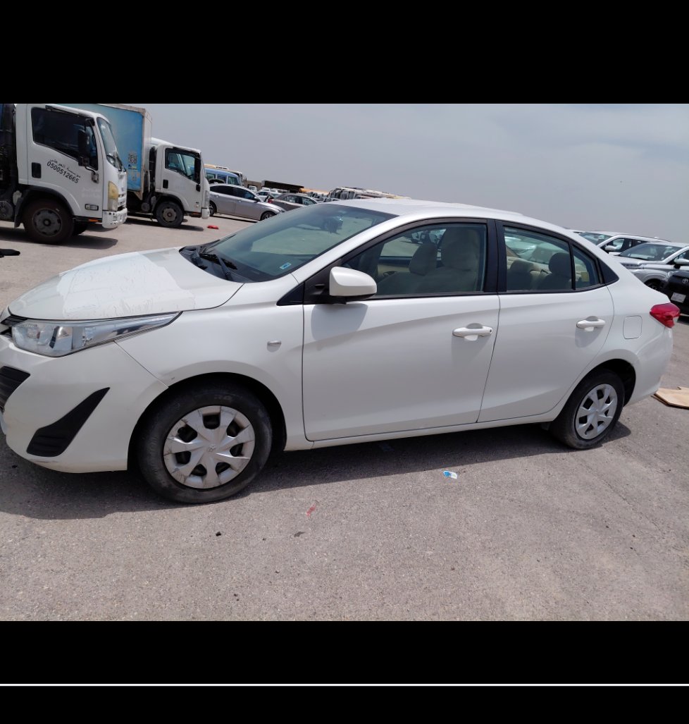 Toyota Yaris Y 2020 image