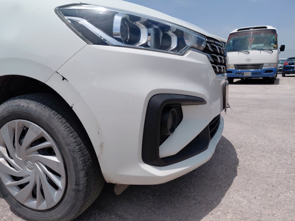 سوزوكي ارتيجا GL 2024 image