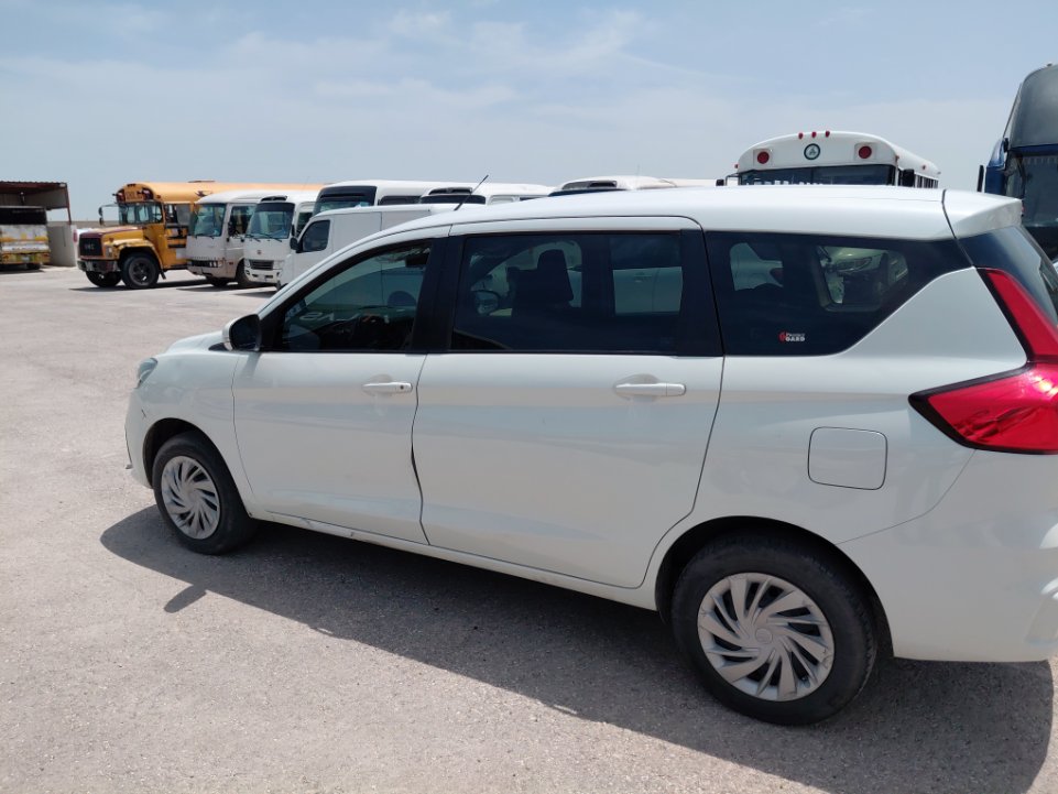 سوزوكي ارتيجا GL 2024 image