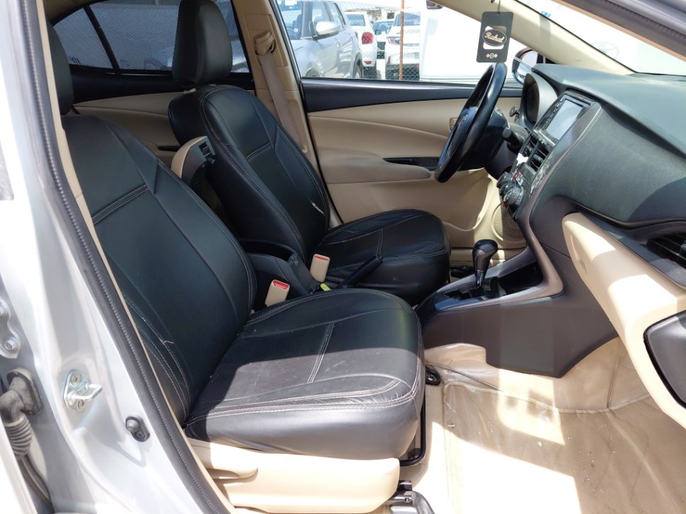 Toyota Yaris Y PLUS 2021 image