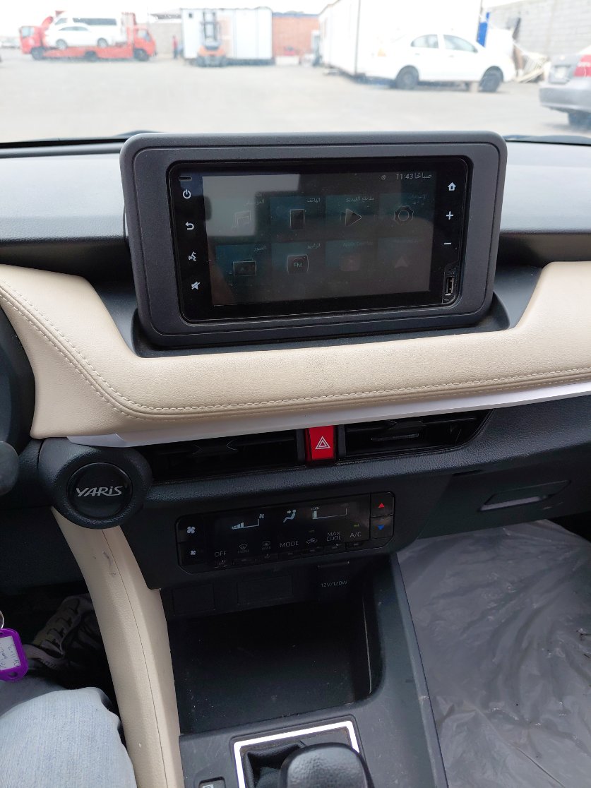 Toyota Yaris Y 2023 image