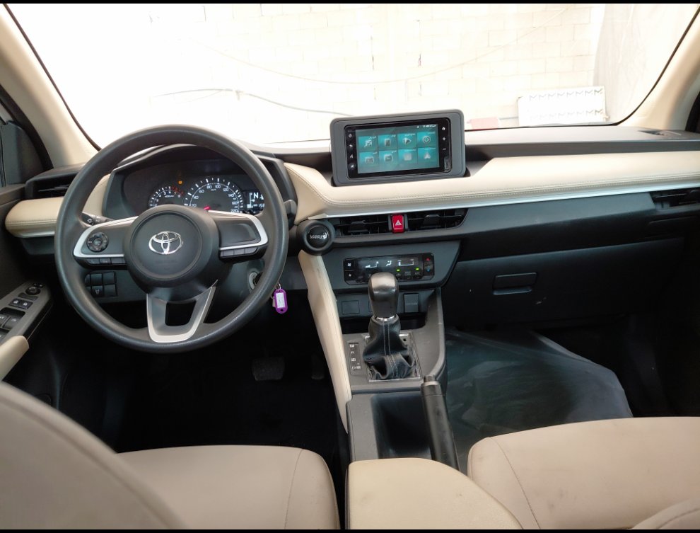 Toyota Yaris Y 2023 image