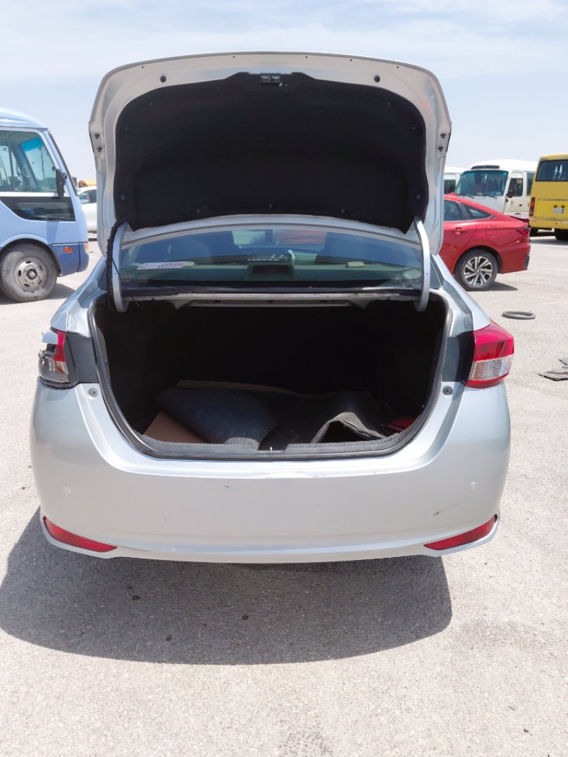 Toyota Yaris Y PLUS 2021 image