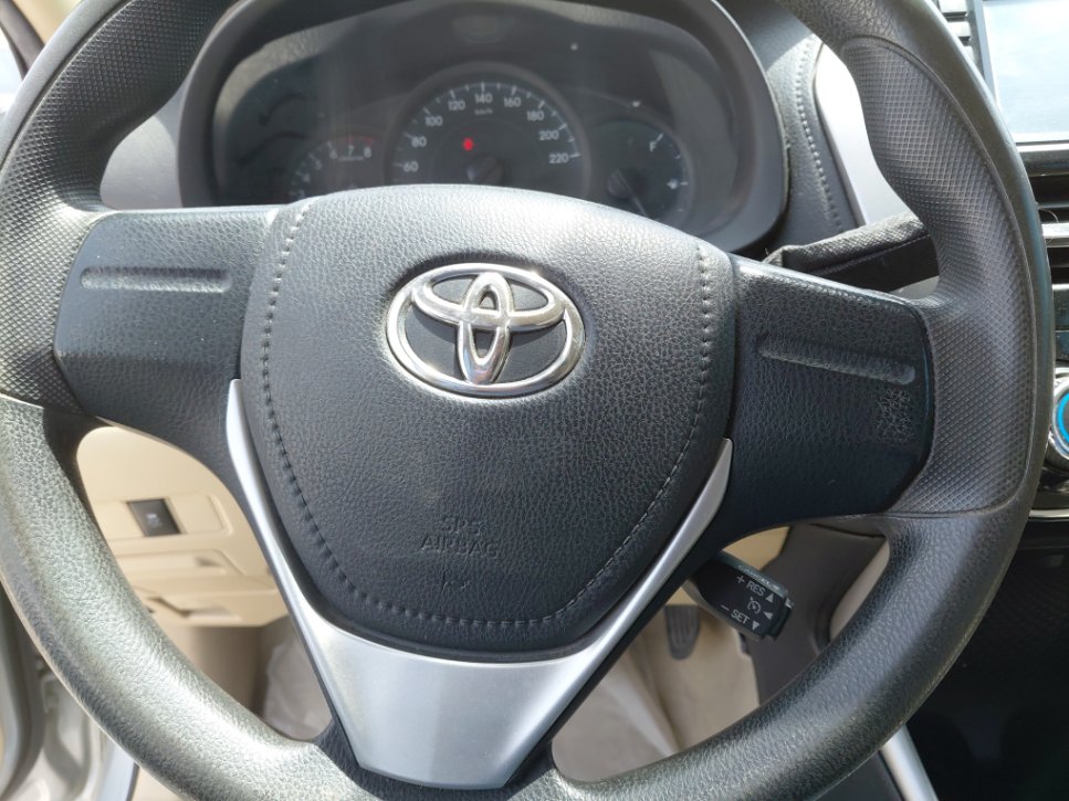 Toyota Yaris Y PLUS 2020 image