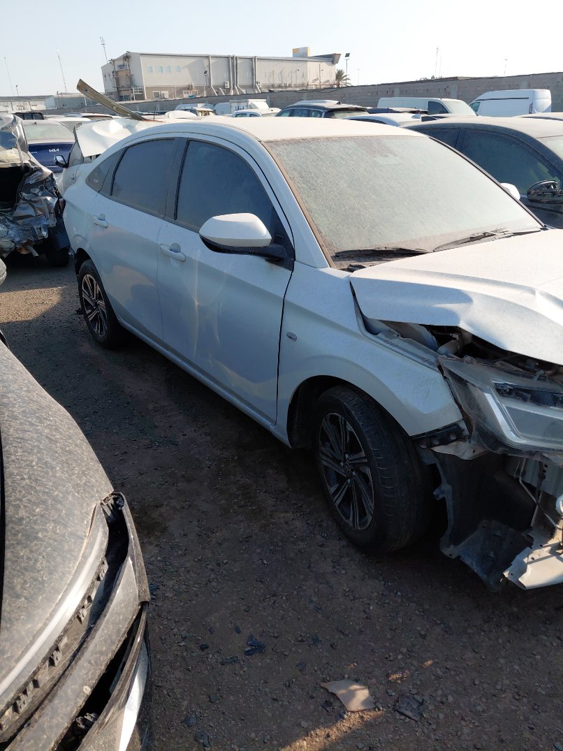 تويوتا يارس  2024 image