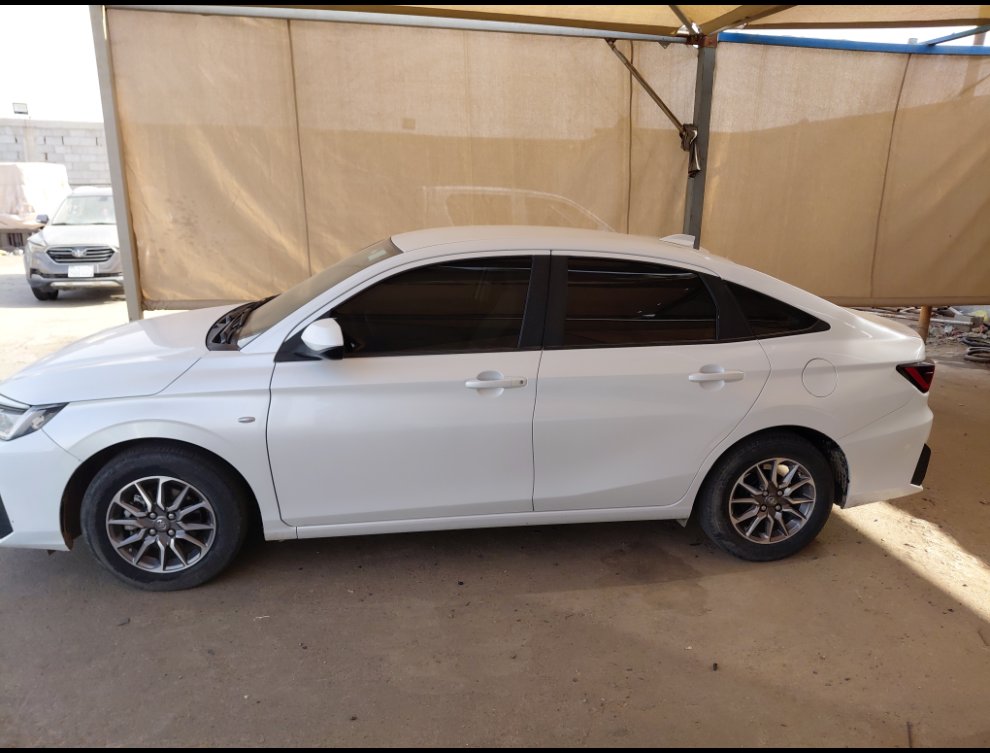 Toyota Yaris Y 2023 image