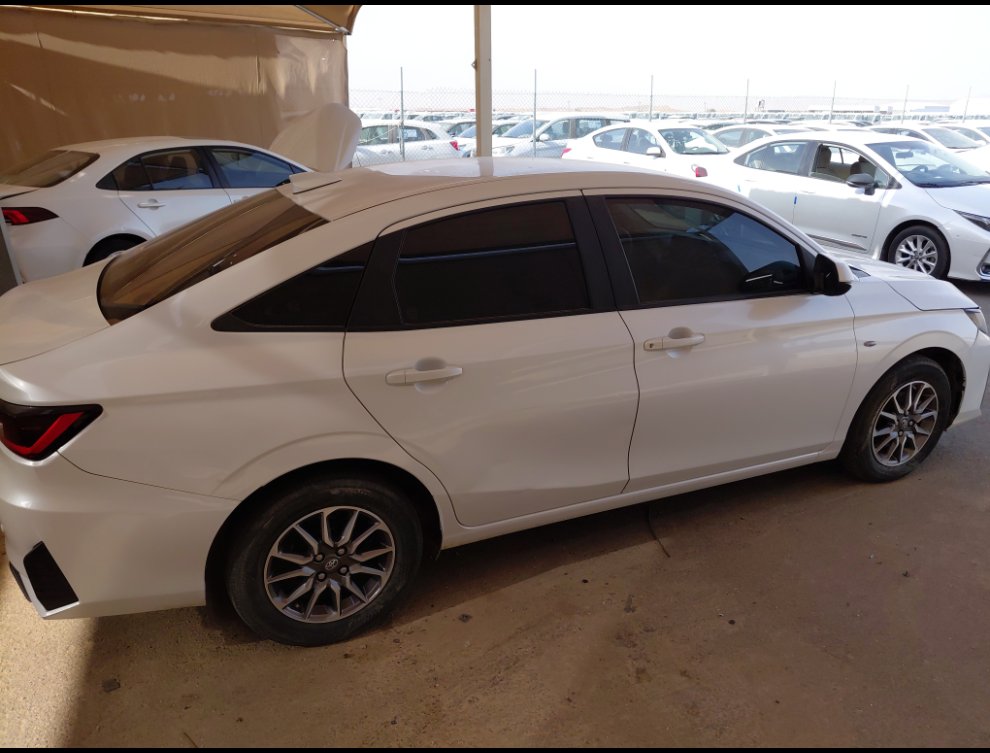 Toyota Yaris Y 2023 image