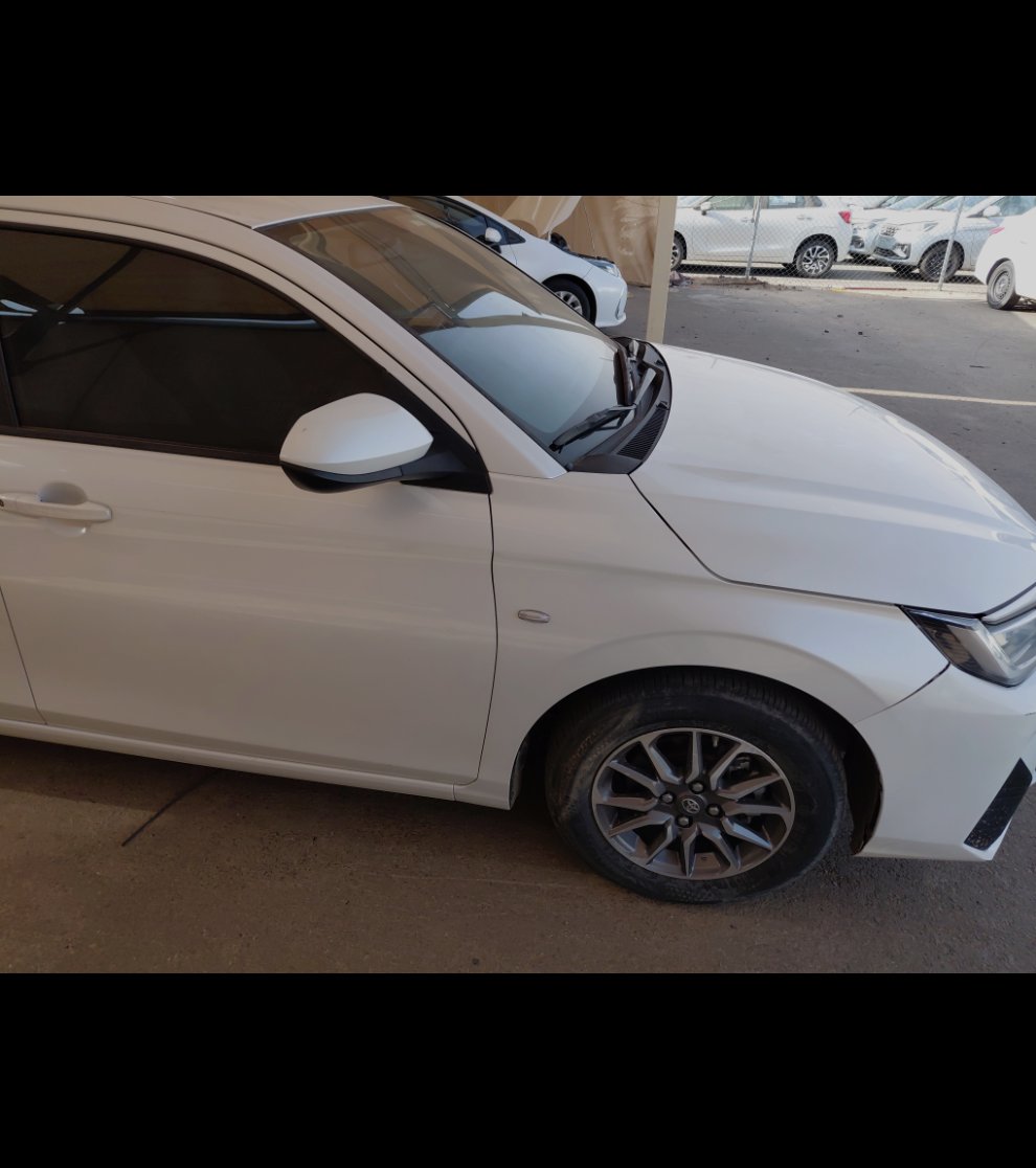 Toyota Yaris Y 2023 image