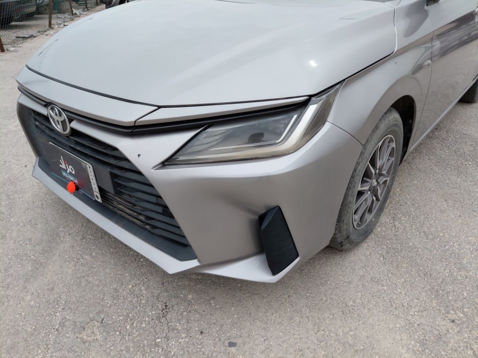 Toyota Yaris Y 2023 image