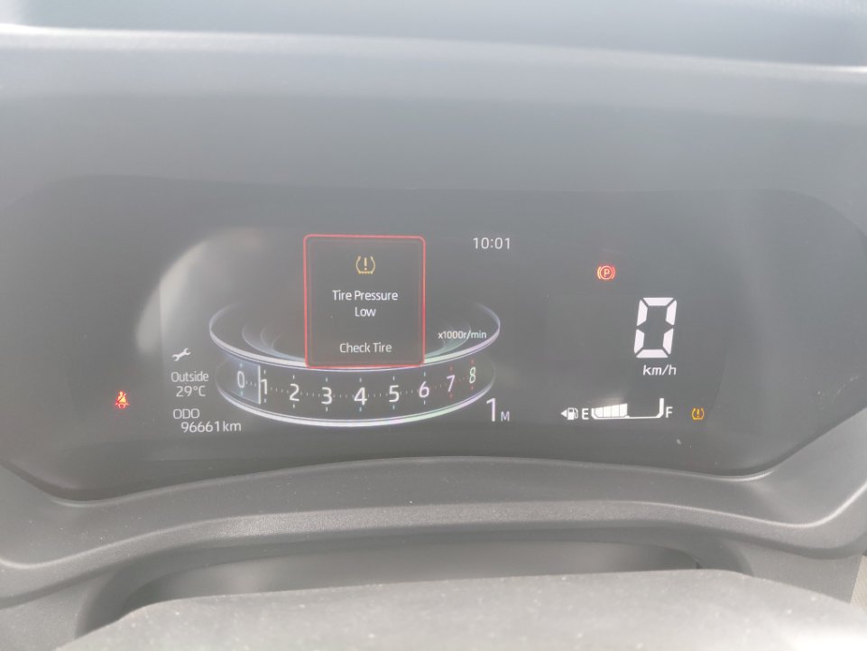 Toyota VELOZ GLX 2024 image
