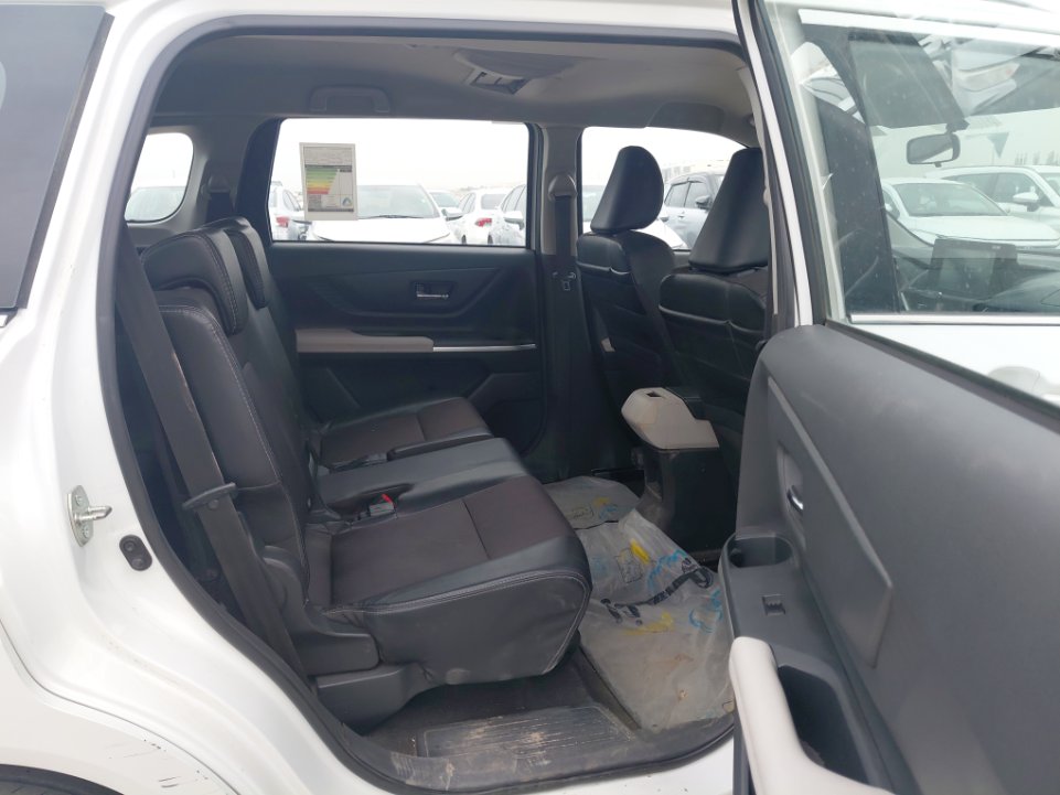 Toyota VELOZ GLX 2024 image