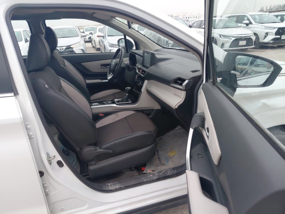Toyota VELOZ GLX 2024 image