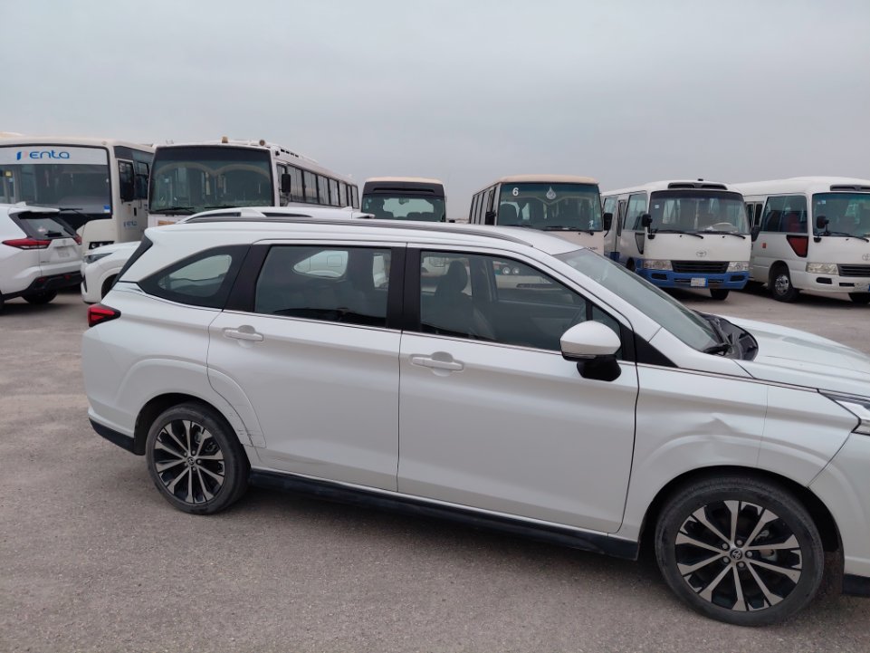 Toyota VELOZ GLX 2024 image
