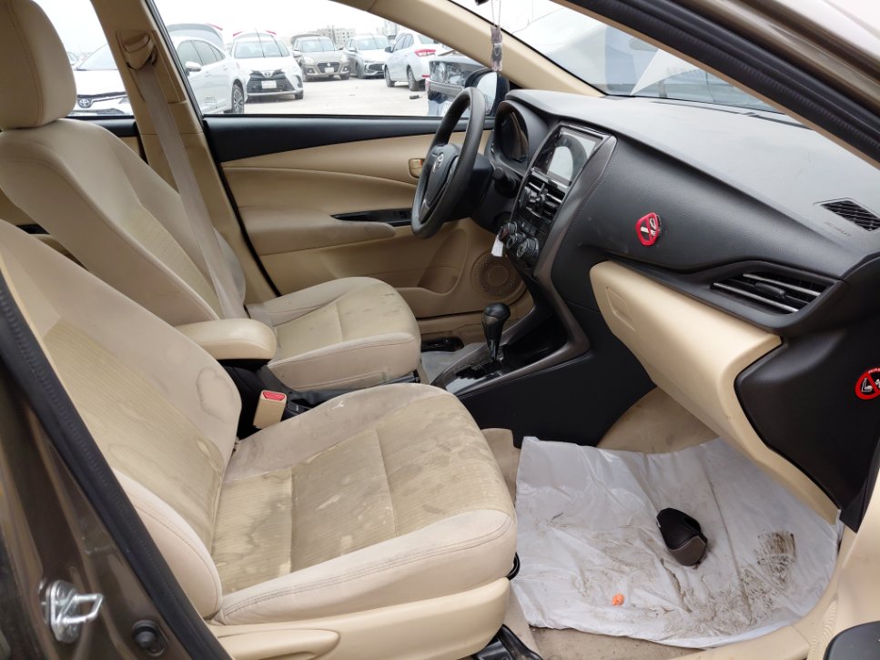 Toyota Yaris Y FLT 2022 image