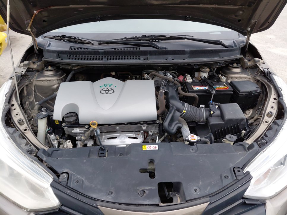 Toyota Yaris Y FLT 2022 image