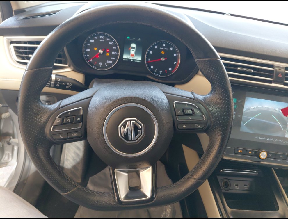 MG 5 لوكس  2022 image