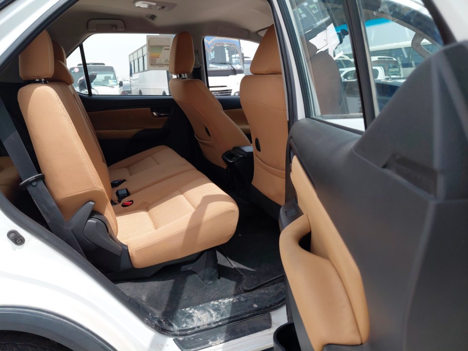 Toyota Fortuner GX2 2025 image