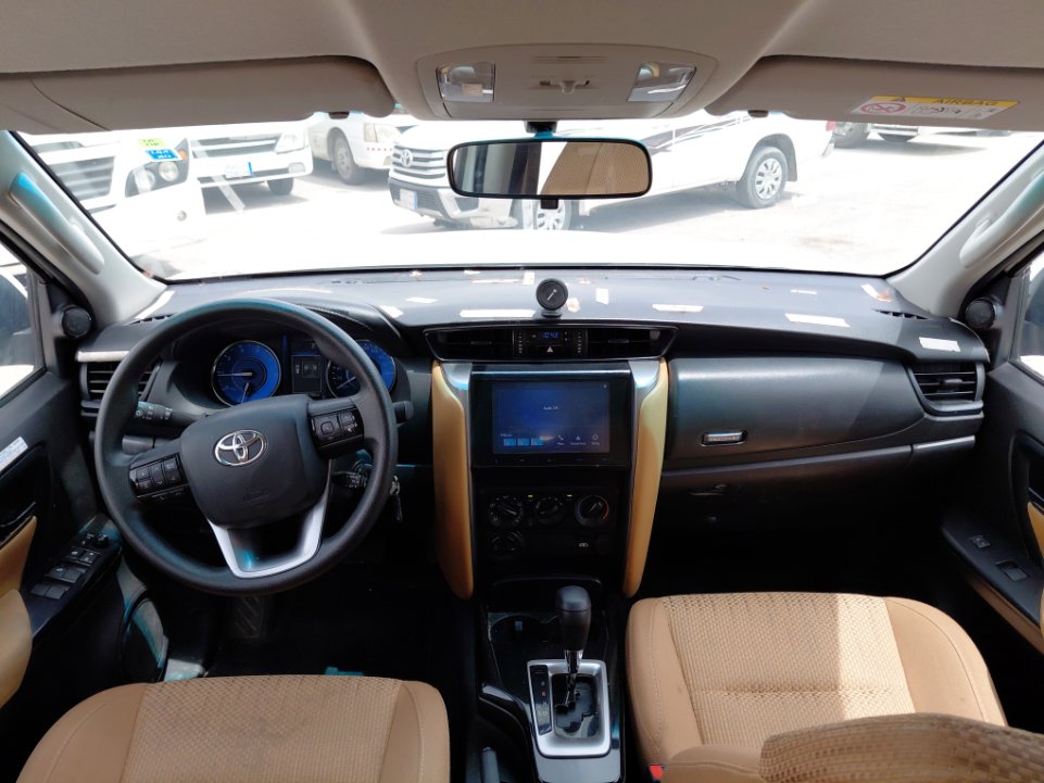 Toyota Fortuner GX2 2025 image