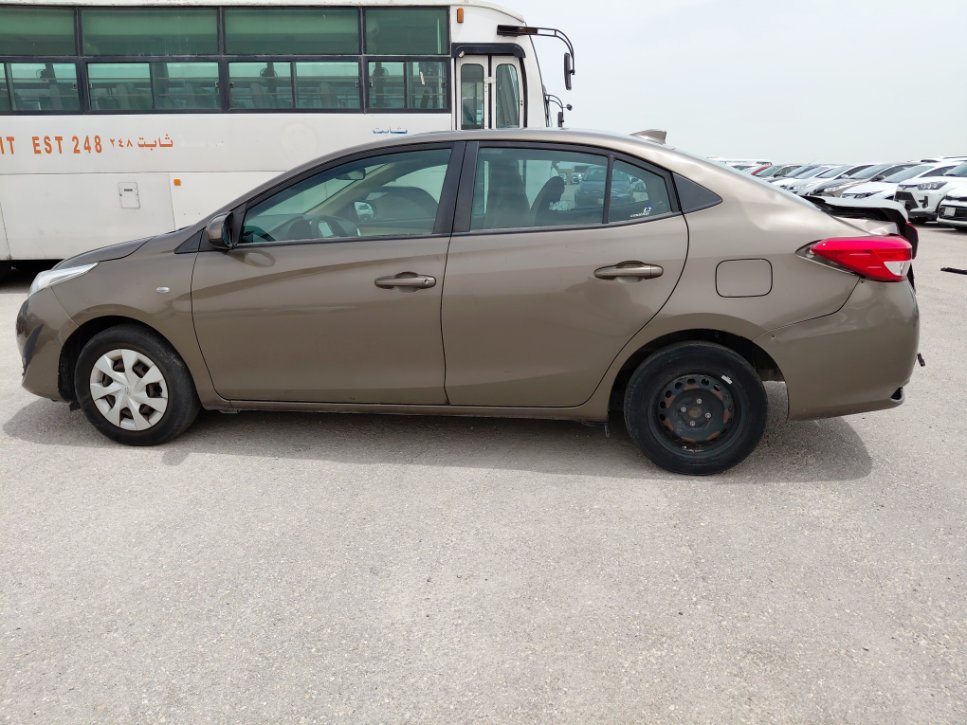 Toyota Yaris Y 2020 image