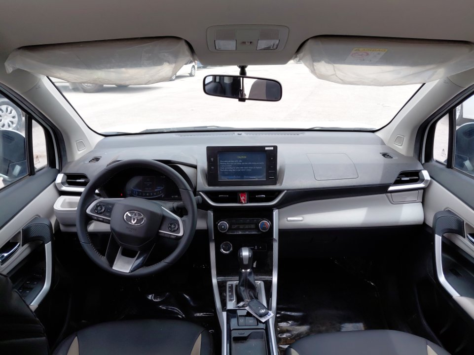 Toyota VELOZ GLX 2024 image